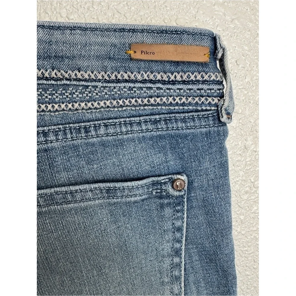 Anthropologie Pilcro and the Letterpress Size 26 Embroidered Jean‎ Shorts
